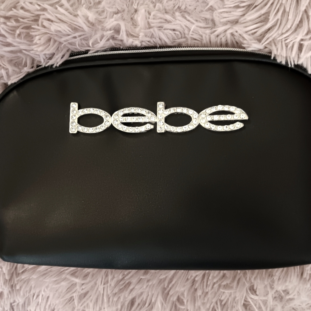 Cosmetic bag